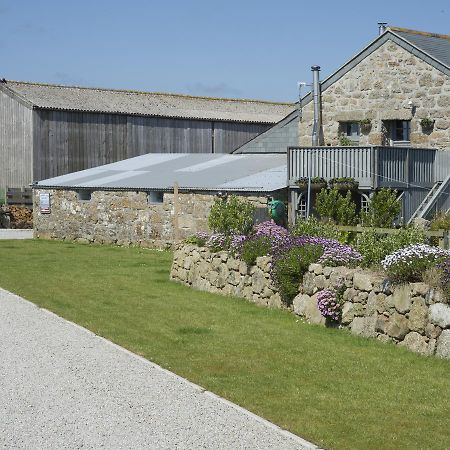 Land'S End Hostel Trevescan Sennen Bagian luar foto