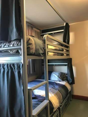 Land'S End Hostel Trevescan Sennen Bagian luar foto