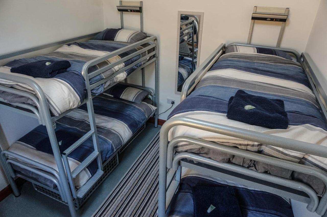 Land'S End Hostel Trevescan Sennen Bagian luar foto